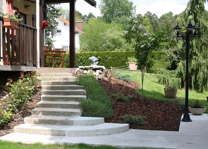 לינה וארוחת בוקר Le Clos Pre