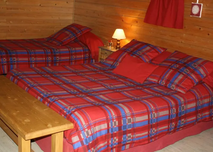 לינה וארוחת בוקר Le Clos Pre 3*